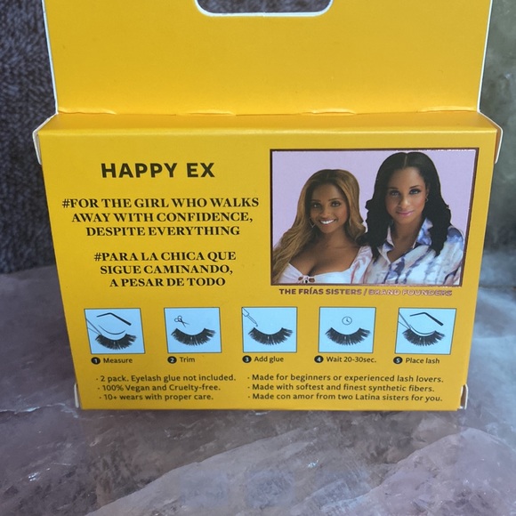 Luna Magic Lash Set - Picture 2 of 2